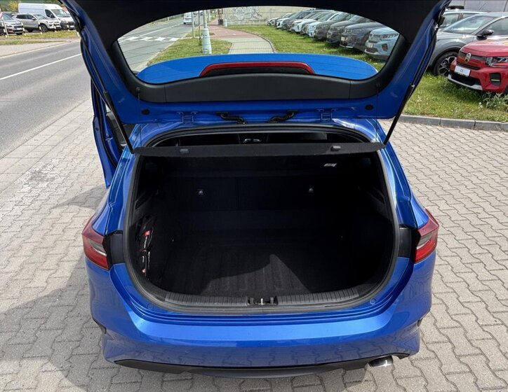 KIA Ceed Hatchback 1,5 l 117 kw