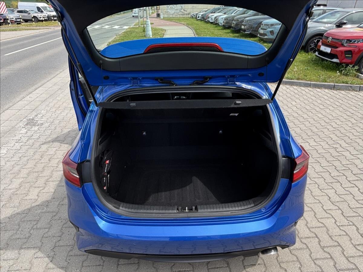 KIA Ceed Hatchback 1,5 l 117 kw