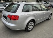 Audi A4 Kombi 2,0 l 103 kw