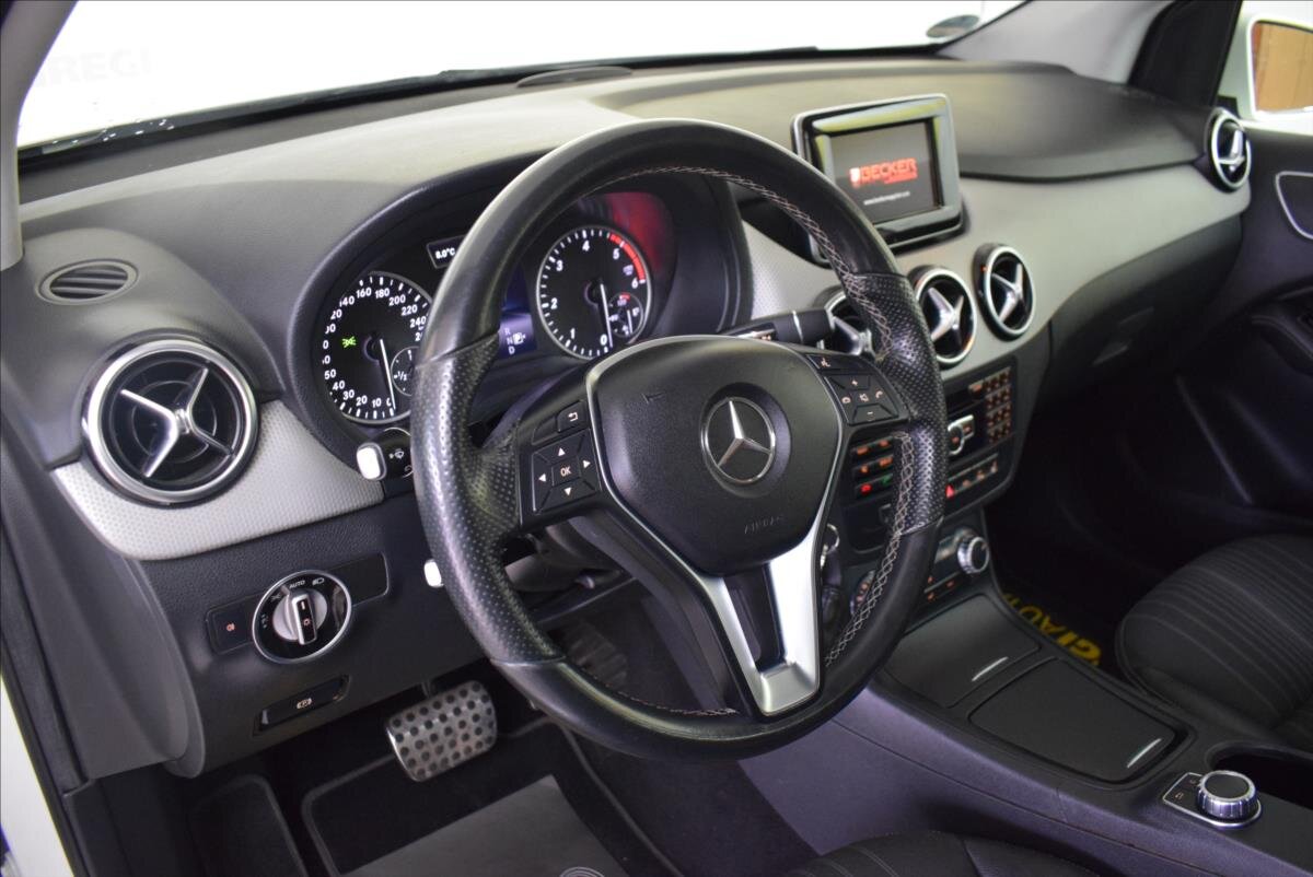 Mercedes-Benz Třídy B Hatchback 1,5 l 80 kw