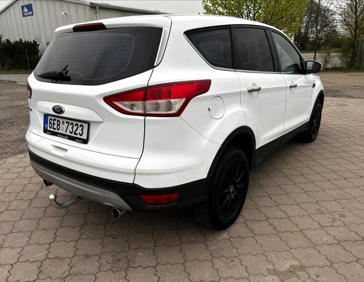 Ford Kuga 7