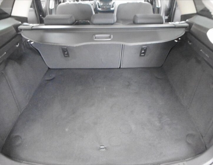 Ford Focus Kombi 1,5 l 70 kw