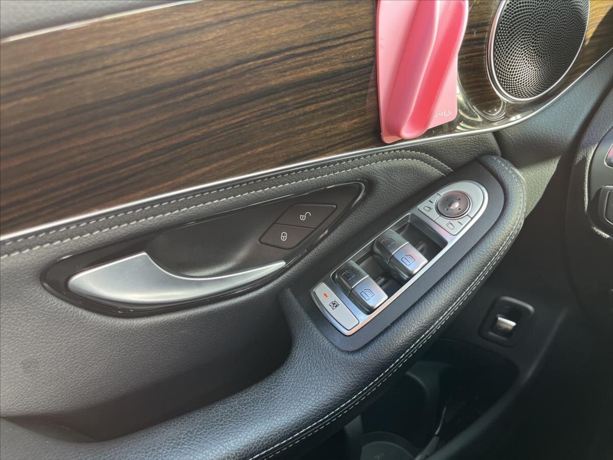 Mercedes-Benz GLC SUV / Terénní 2,1 l 120 kw