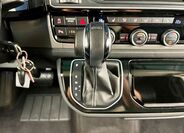 Volkswagen Multivan 19
