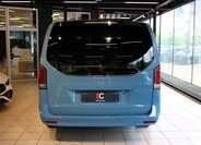 Mercedes-Benz Třídy V 5