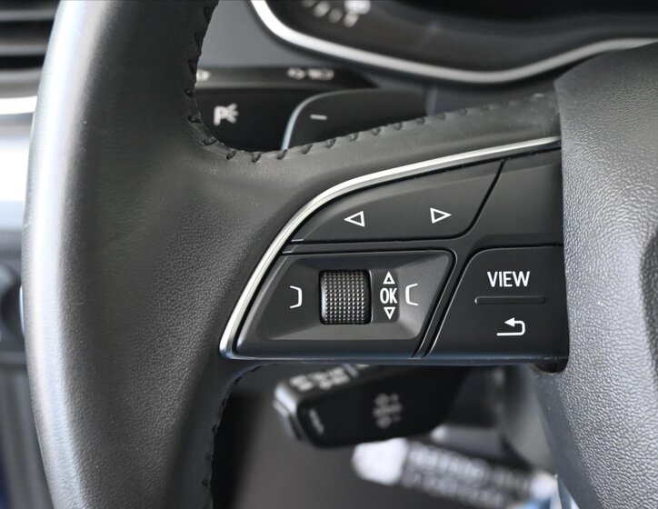 Audi Q5 SUV 2,0 l 140 kw