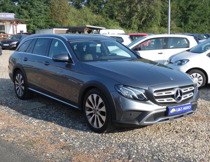 Mercedes-Benz Třídy E 3