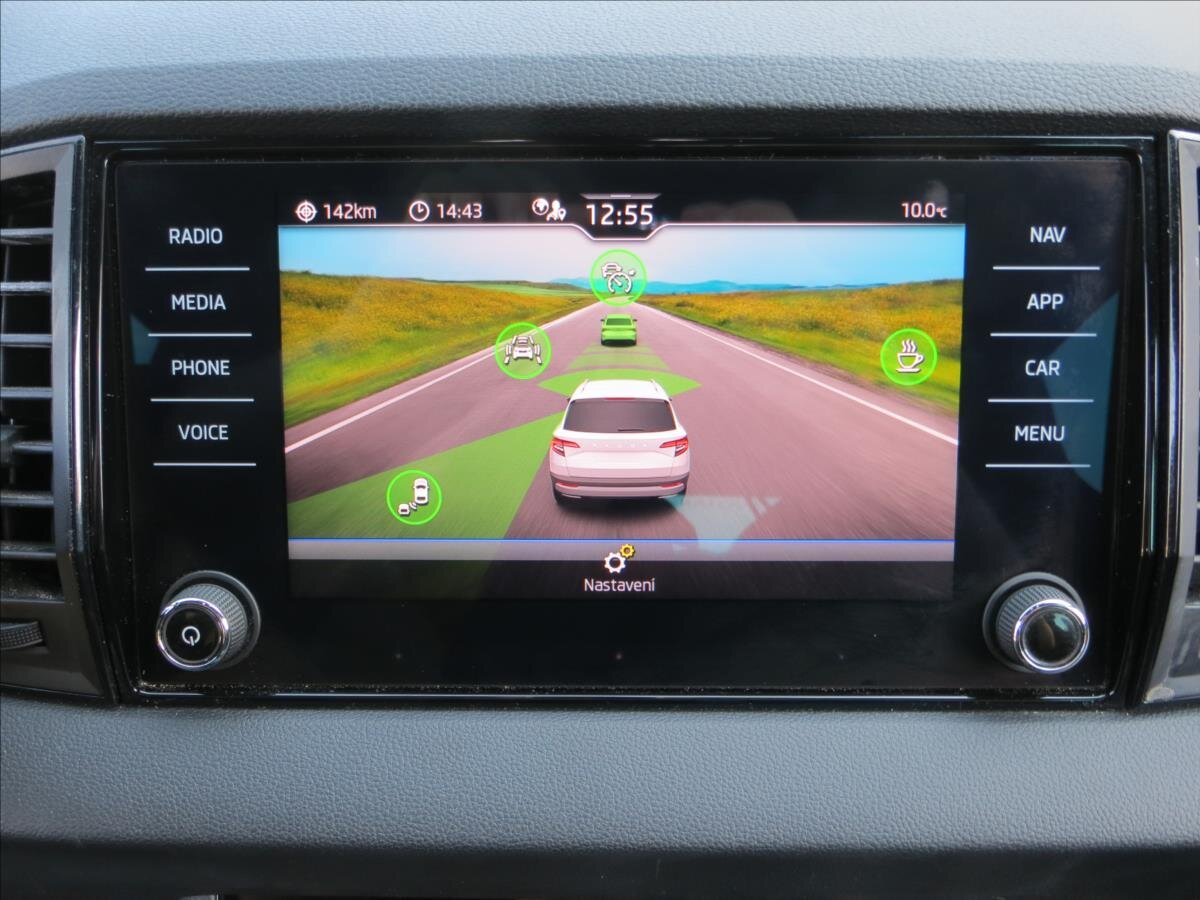 Škoda Karoq SUV / Terénní 2,0 l 85 kw