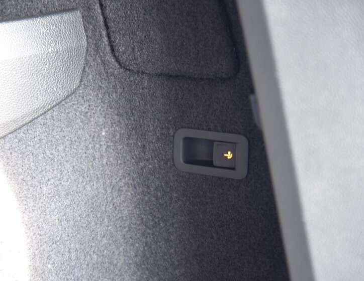 Škoda Karoq SUV 1,5 l 110 kw