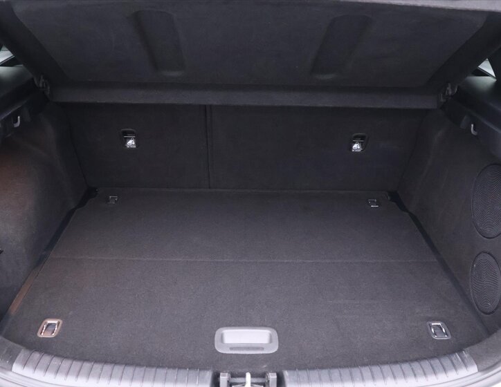 KIA Ceed Hatchback 1,6 l 150 kw