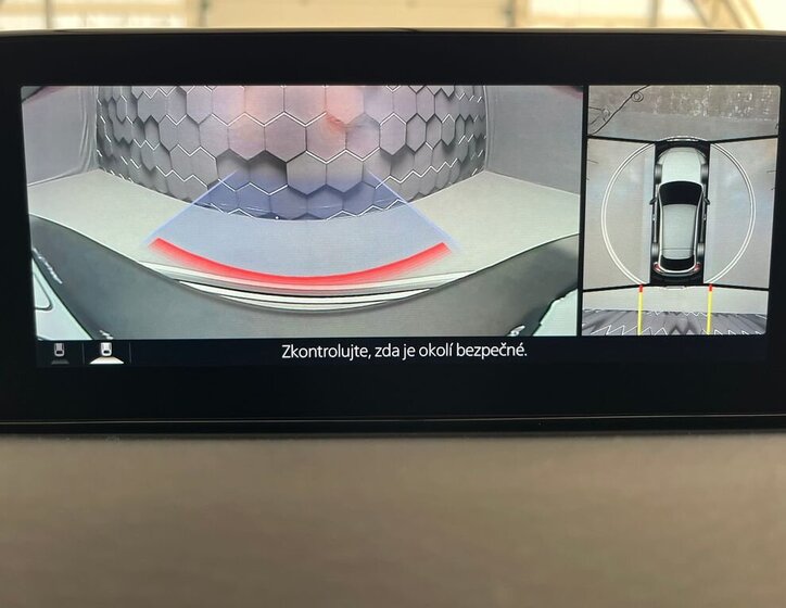 Mazda MX-30 SUV / Terénní 0,0 107 kw