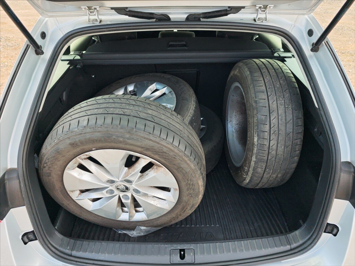 Škoda Fabia Kombi 999,0 70 kw