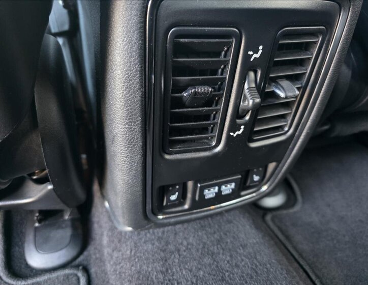 Jeep Grand Cherokee SUV / Terénní 3,0 l 184 kw
