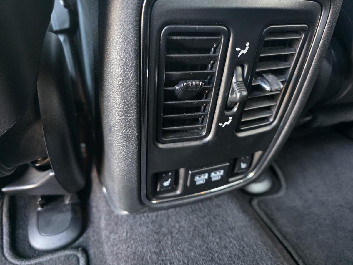 Jeep Grand Cherokee SUV / Terénní 3,0 l 184 kw
