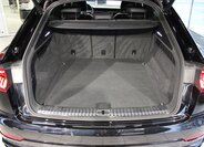 Audi Q8 SUV 3,0 l 210 kw