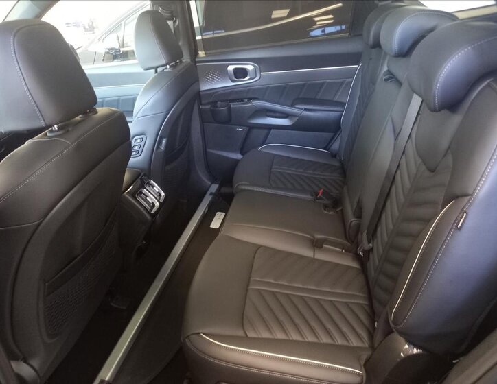 KIA Sorento SUV 2,2 l 142 kw