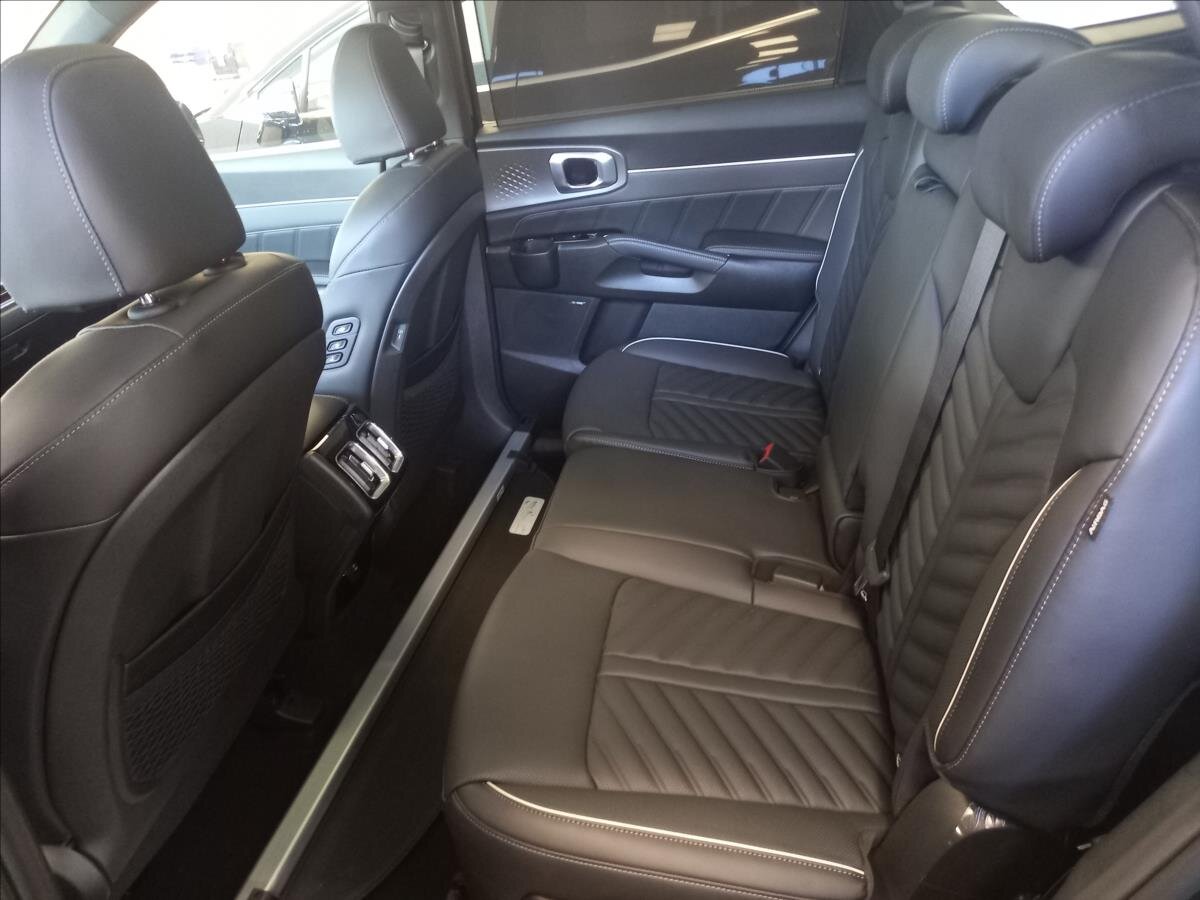 KIA Sorento SUV 2,2 l 142 kw