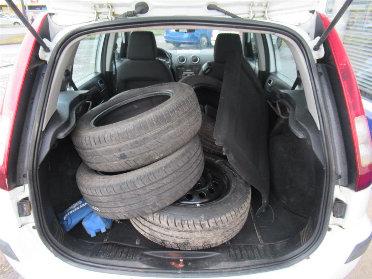 Ford Fusion Kombi 1,4 l 59 kw