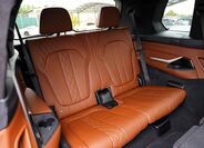 BMW X7 36
