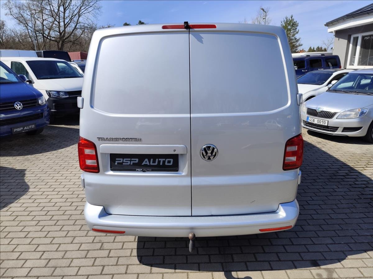 Volkswagen Transporter Kombi 2,0 l 110 kw