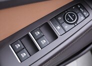 Hyundai Genesis Sedan / Limuzína 3,8 l 232 kw