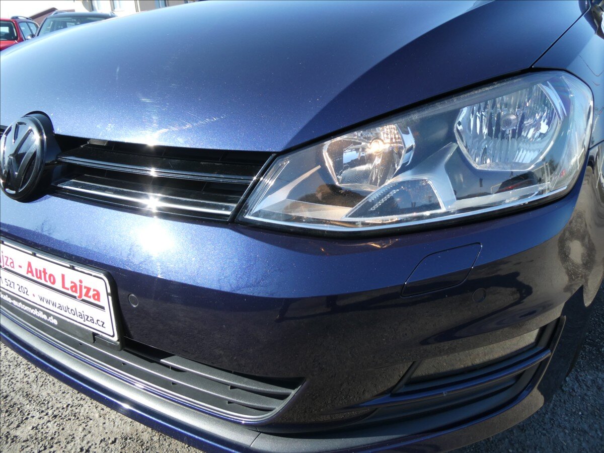 Volkswagen Golf Kombi 1,6 l 81 kw