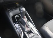 Toyota Corolla Sedan / Limuzína 1,8 l 72 kw