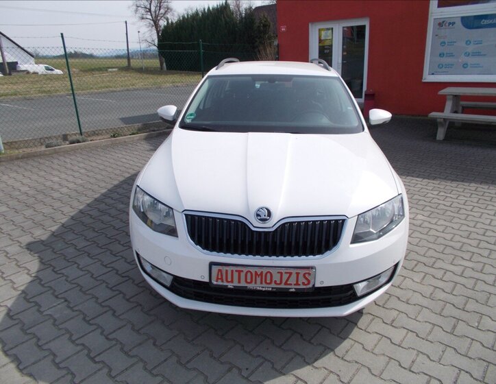 Škoda Octavia Kombi 2,0 l 110 kw