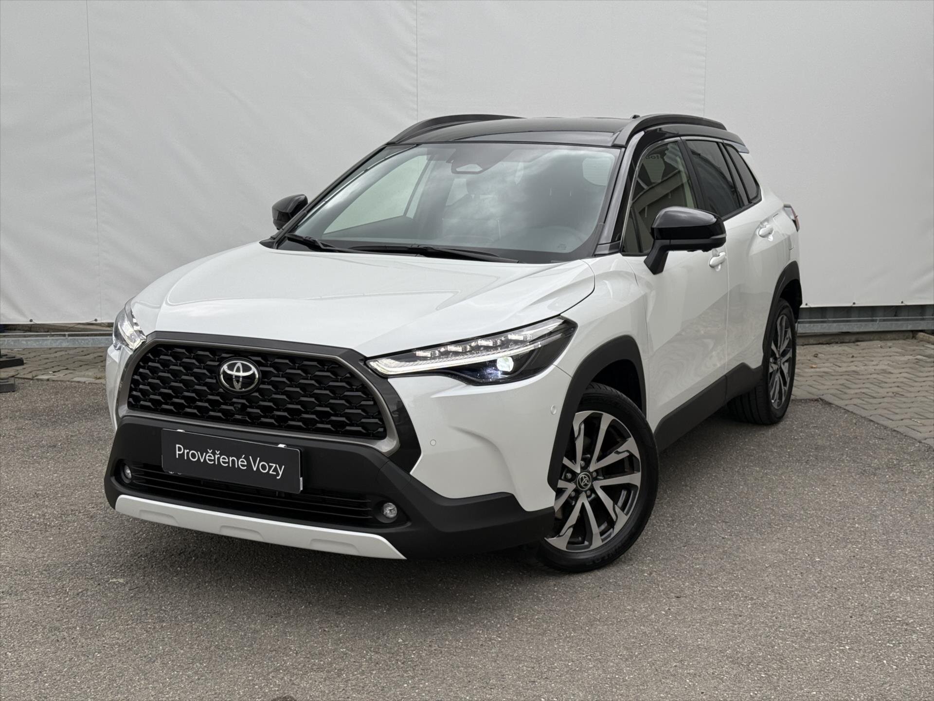 Toyota Corolla Cross SUV / Terénní 2,0 l 112 kw