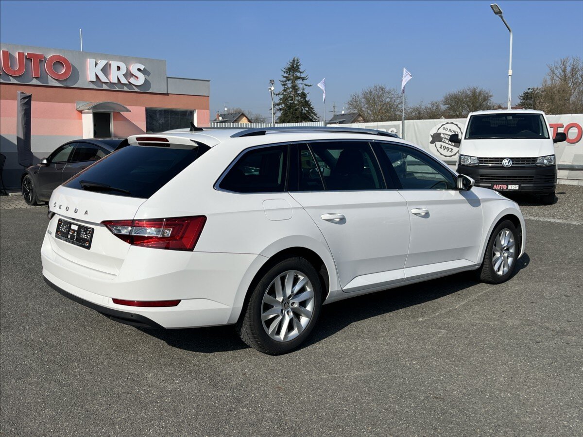 Škoda Superb Kombi 2,0 l 110 kw