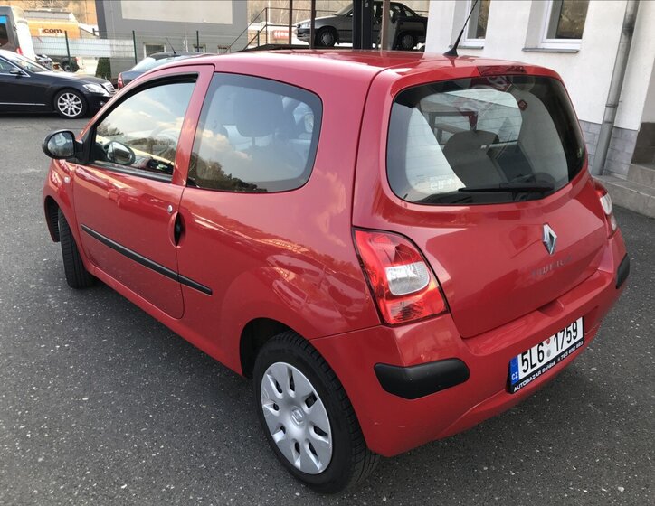Renault Twingo Hatchback 1,1 l 43 kw
