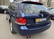 Volkswagen Golf Kombi 1,6 l 77 kw