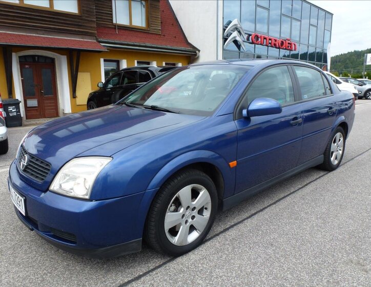 Opel Vectra Sedan / Limuzína 1,8 l 90 kw