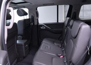 Nissan Pathfinder 18