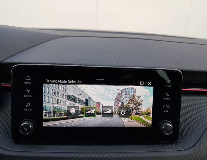 Škoda Kamiq Hatchback 1,5 l 110 kw