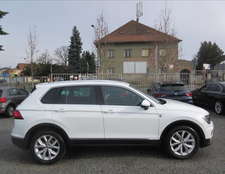 Volkswagen Tiguan SUV / Terénní 2,0 l 110 kw