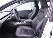 Tesla Model 3 Sedan / Limuzína 0,0 208 kw