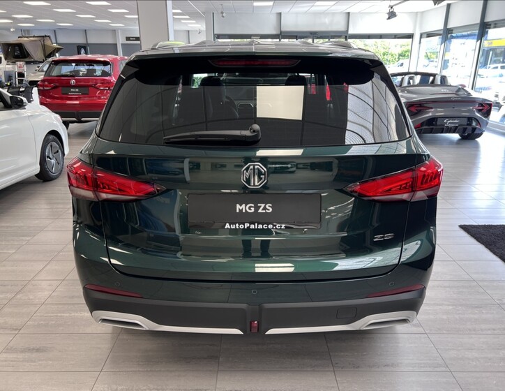 MG ZS 5