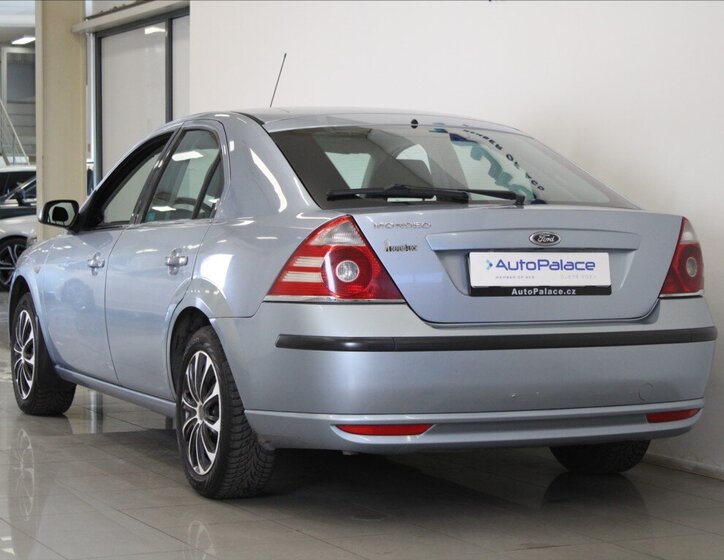 Ford Mondeo Liftback 2,0 l 107 kw