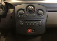 Renault Clio 16