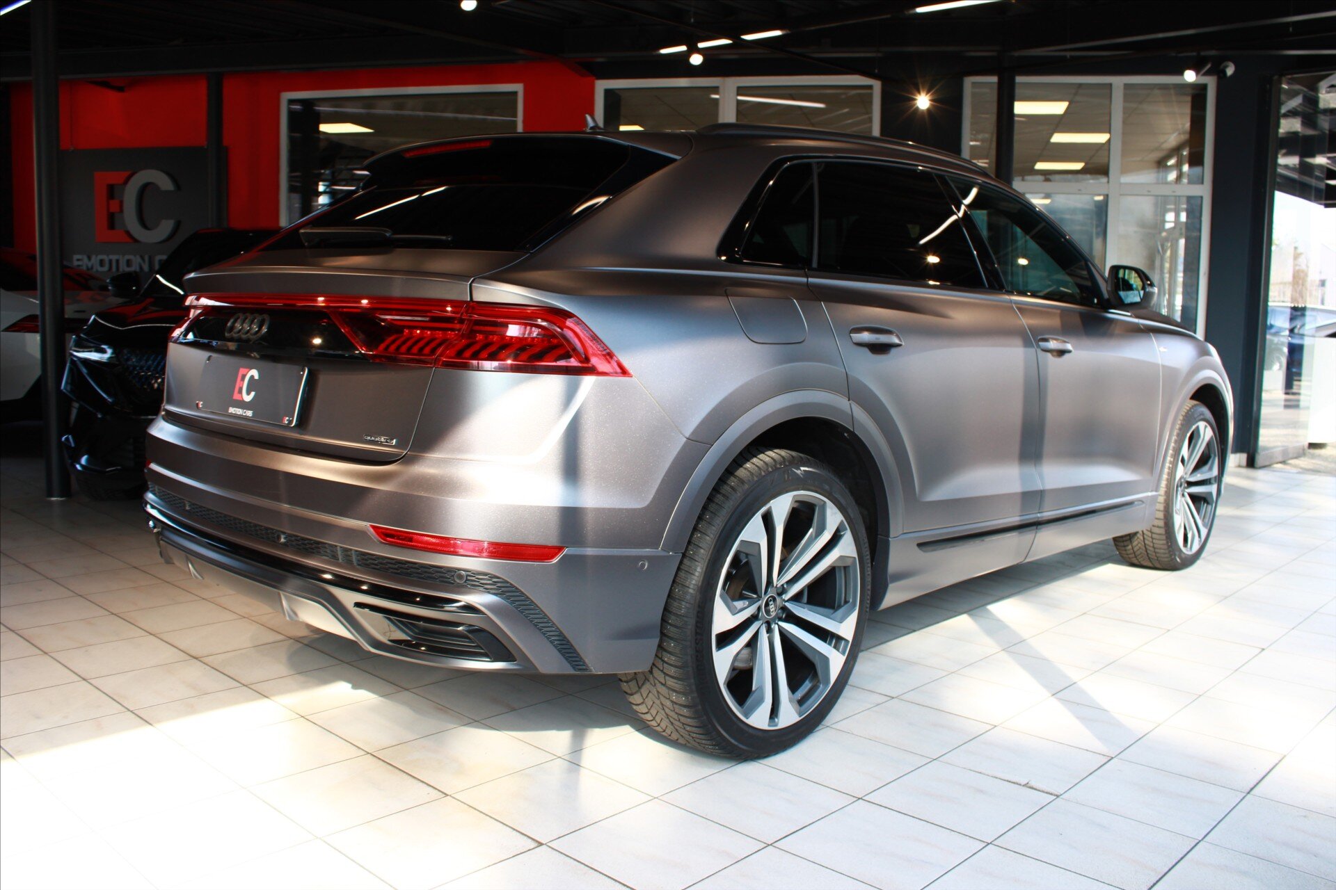 Audi Q8 SUV 3,0 l 210 kw