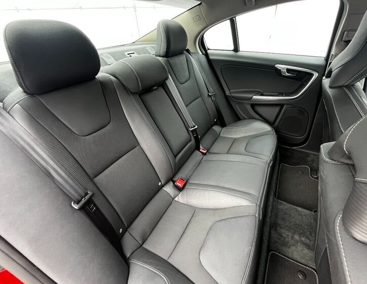 Volvo S60 Sedan 0,0 120 kw