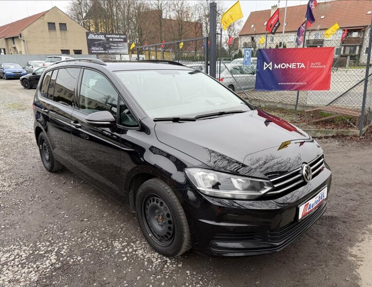 Volkswagen Touran MPV 1,2 l 81 kw