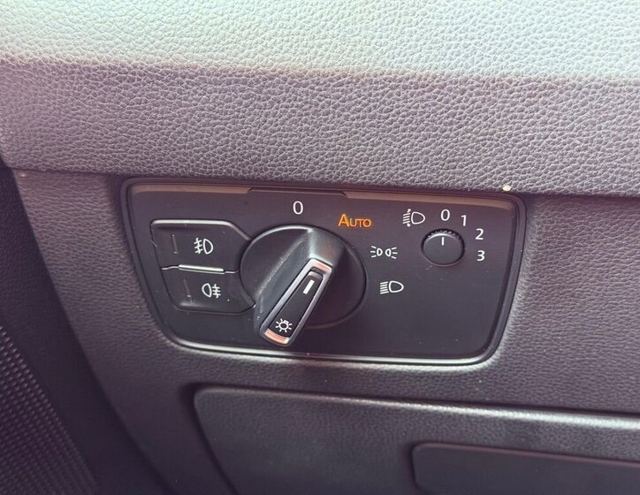 Volkswagen Passat Kombi 2,0 l 110 kw