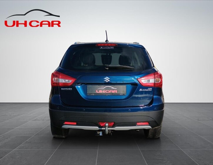 Suzuki SX4 S-Cross 6