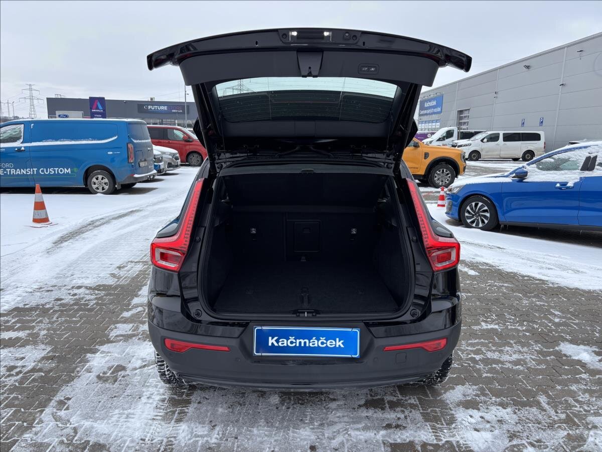 Volvo XC40 Kombi 2,0 l 145 kw