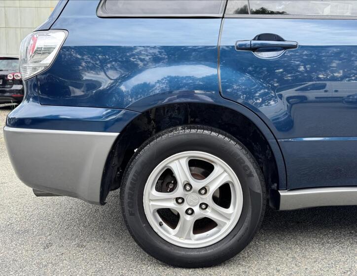 Mitsubishi Outlander 23