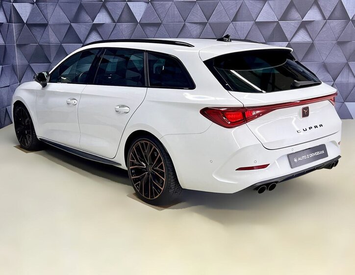 Cupra Leon Kombi 2,0 l 228 kw