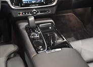 Volvo S90 14