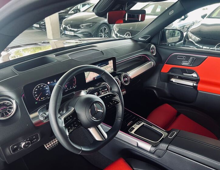 Mercedes-Benz GLB 9